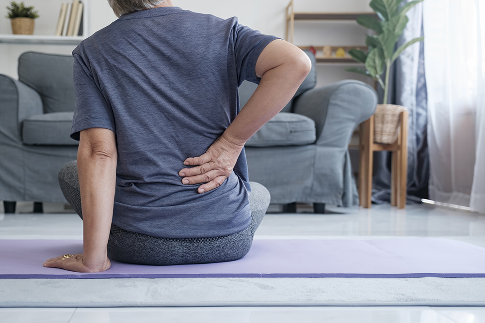 Top Tips for Hip Pain Relief Sitting, when Socialising or Travelling